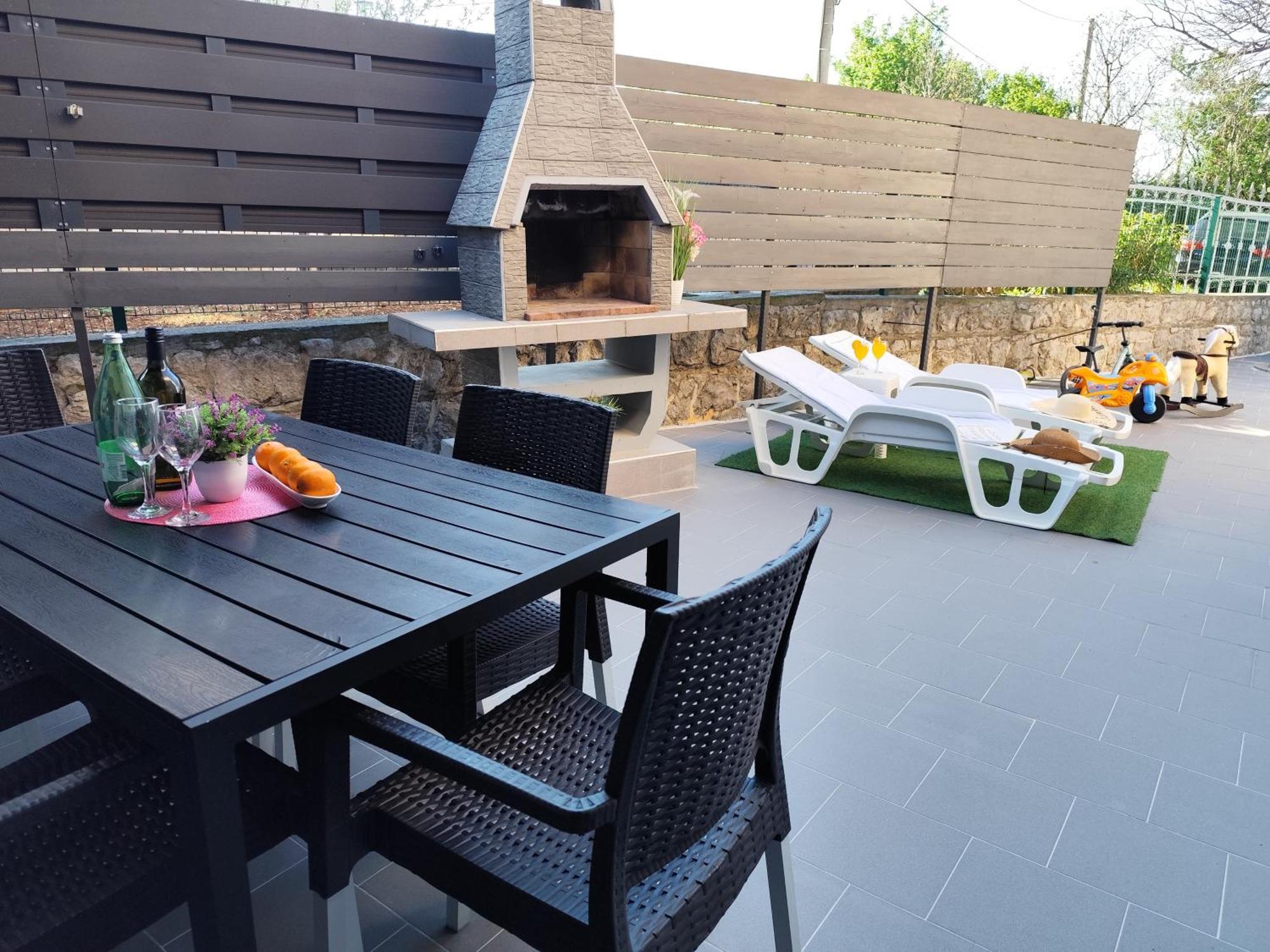 Apartman Nino Риека Экстерьер фото